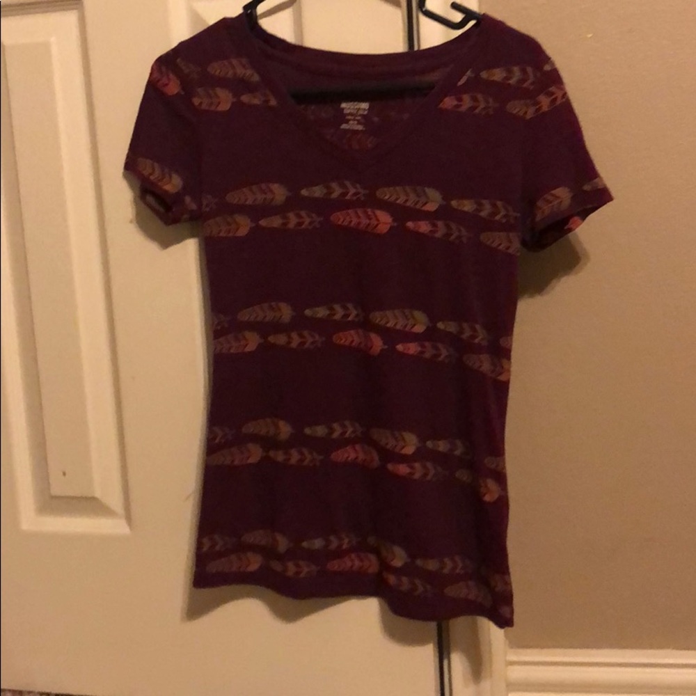 Maroon Mossimo tee